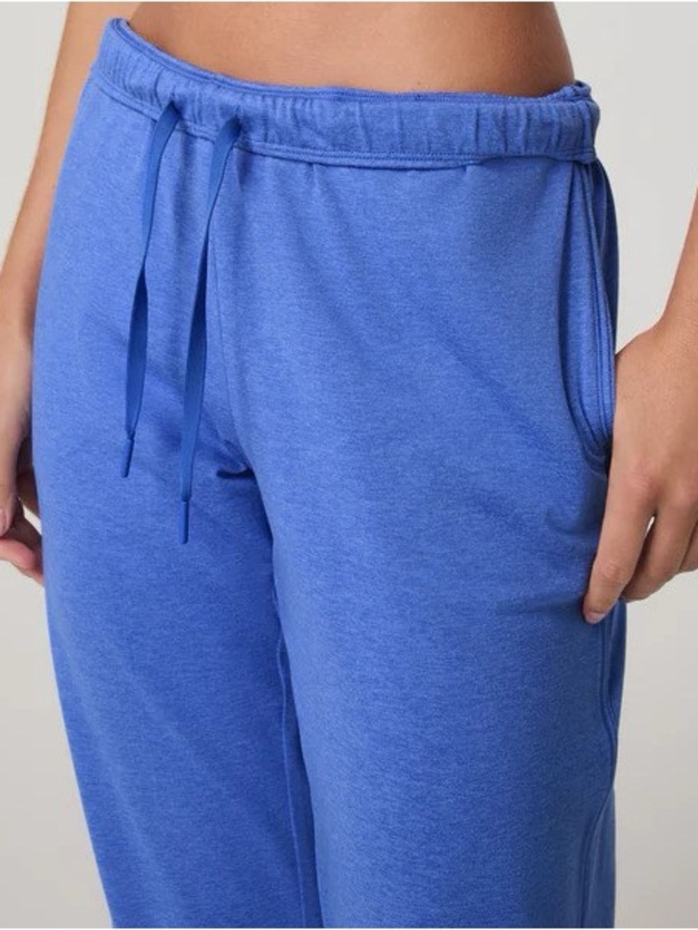 Vuori Halo Modern Sweatpants Joggers in Bright Iris Heather Size Medium - Picture 3 of 10